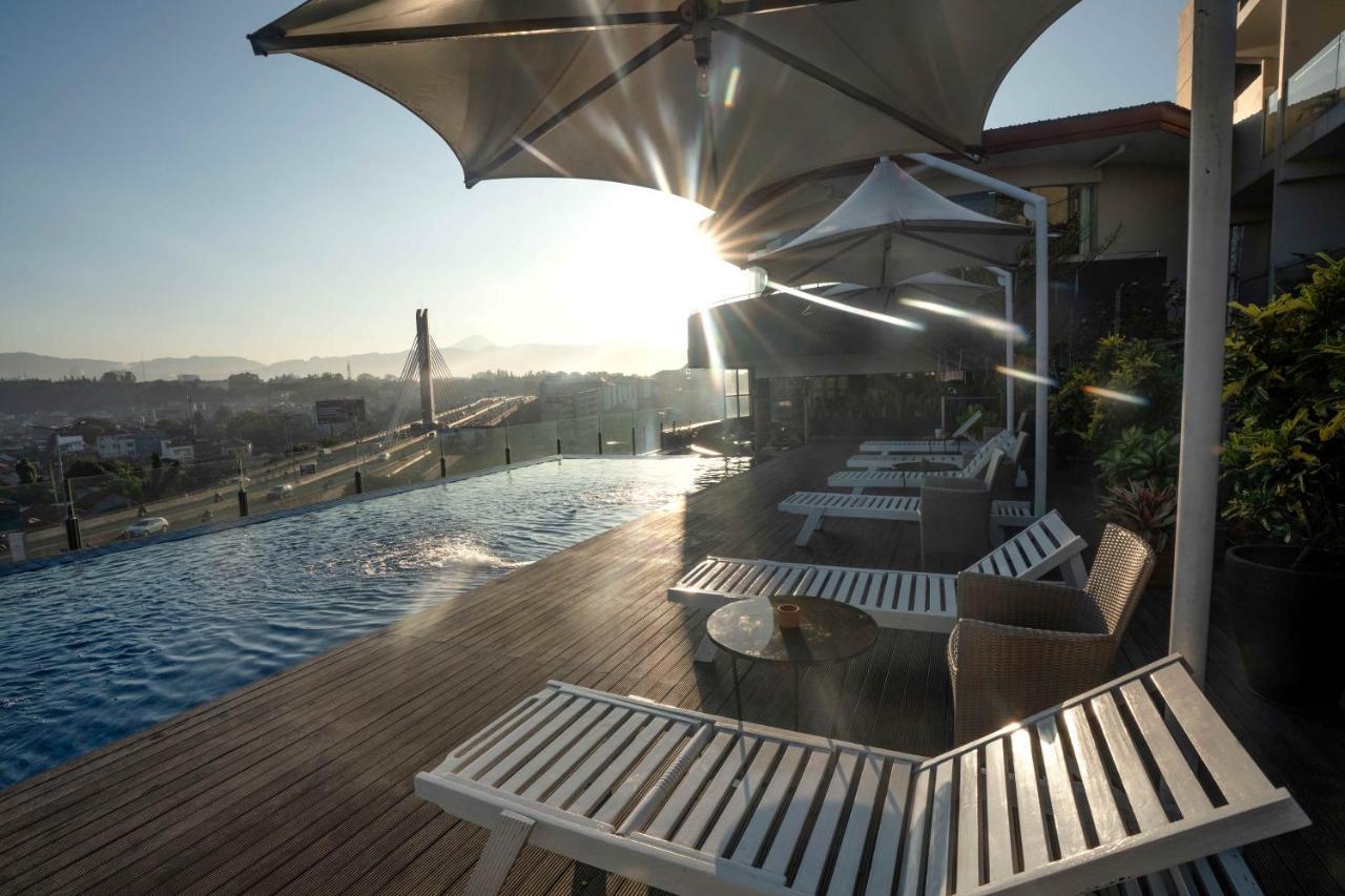 Grandia Hotel Bandung Zewnętrze zdjęcie