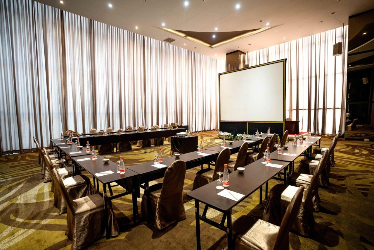 Grandia Hotel Bandung Zewnętrze zdjęcie