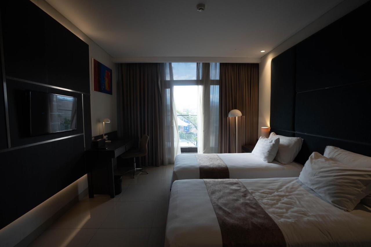 Grandia Hotel Bandung Zewnętrze zdjęcie