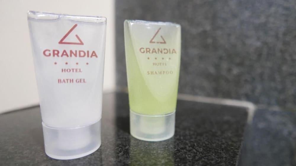 Grandia Hotel Bandung Zewnętrze zdjęcie