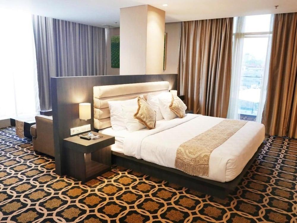 Grandia Hotel Bandung Zewnętrze zdjęcie